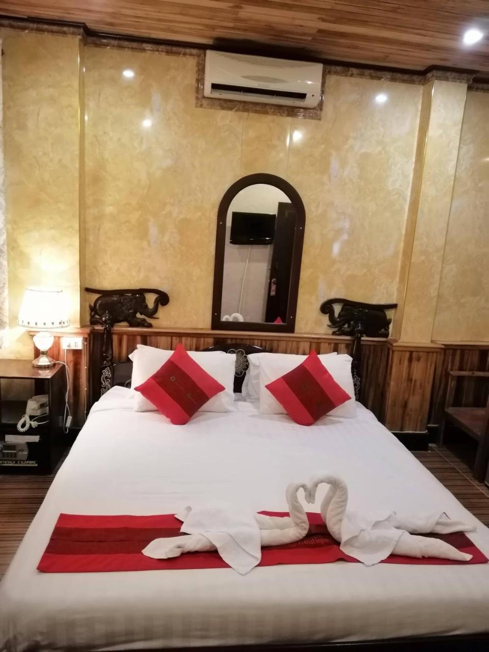Luang Prabang River Lodge Ngoại thất bức ảnh